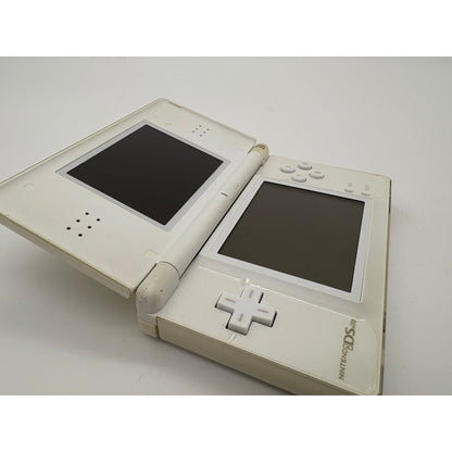 White Nintendo DS Lite